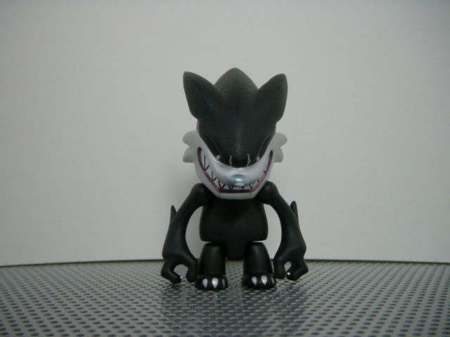 DARK FANG WOLF